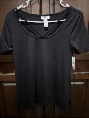 just be Black Short Sleeve Scoop Neck Tee with Strappy Back